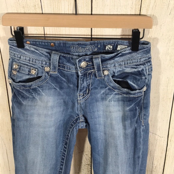 Miss Me Embellished Boot Cut Jeans Size 26 - Picture 3 of 7